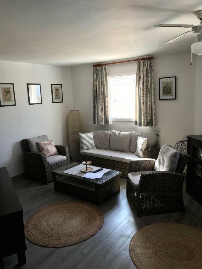 Sunny Renovated Apartment - Denia/Santa Llucia Zewnętrze zdjęcie